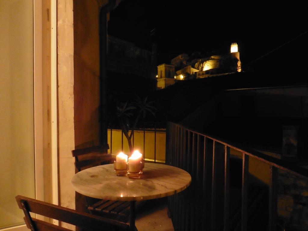 Apartamento Palazzo Degli Olivi Módica Habitación foto